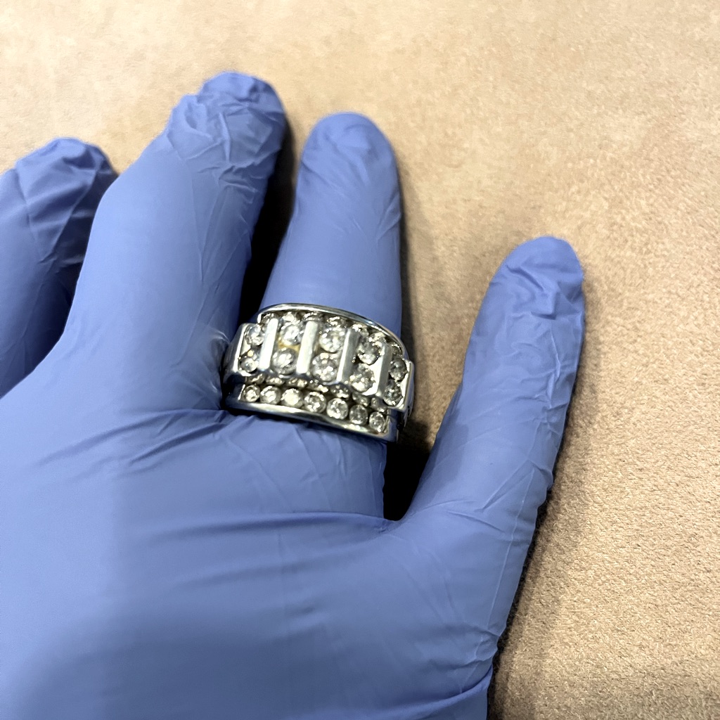 Mens 3k Diamond Ring